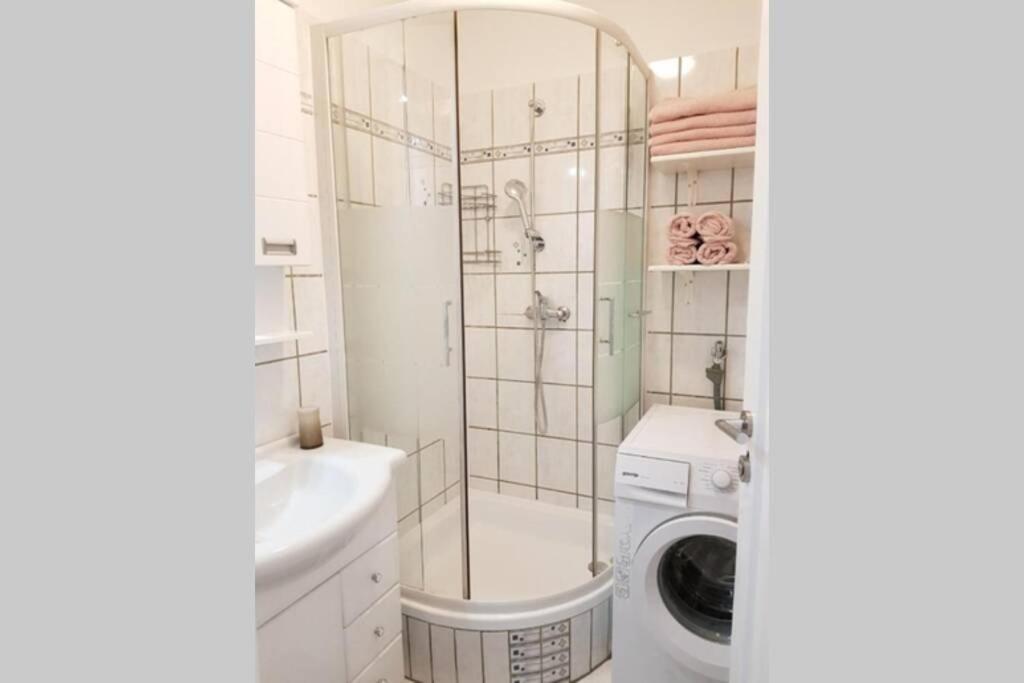 Millennium Top Apartment Wina Bagian luar foto